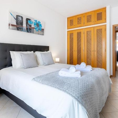 Sea-Front 1' Min! - Apartment With Ac & Wifi Quarteira Exterior foto