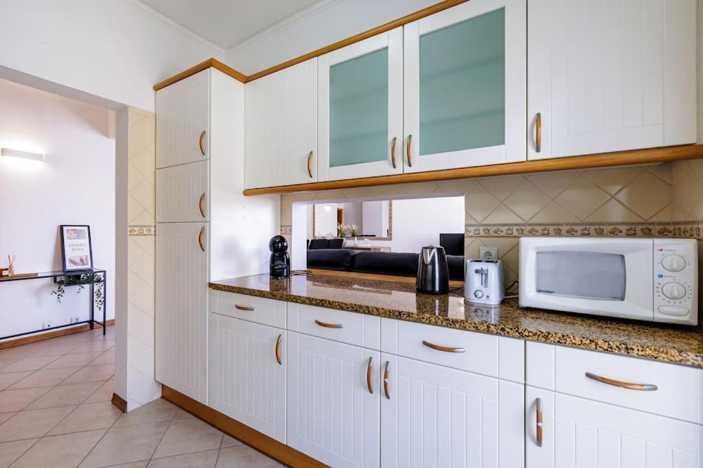 Sea-Front 1' Min! - Apartment With Ac & Wifi Quarteira Exterior foto