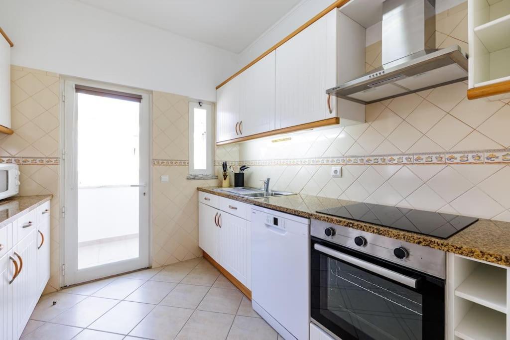Sea-Front 1' Min! - Apartment With Ac & Wifi Quarteira Exterior foto