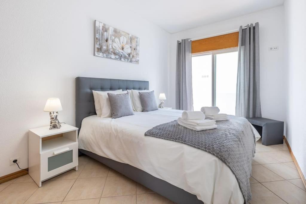 Sea-Front 1' Min! - Apartment With Ac & Wifi Quarteira Exterior foto